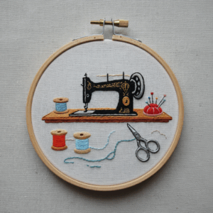 close-up-sewing-machine-needle-thread