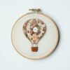 embroidery-art-hot-air-balloon-flowers-daisies